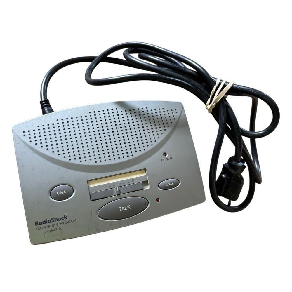 Radio Shack FM Wireless 3-Channel Intercom Model 43-3105A *Read*